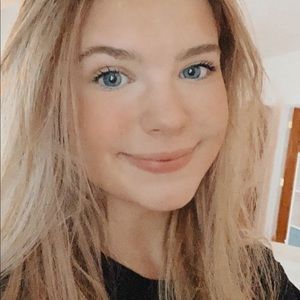 Meet your Posher, Ellie